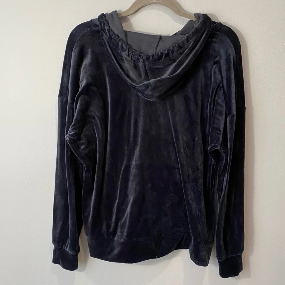 Green Tea Navy Velvet Hoodie - Picture 2 of 3